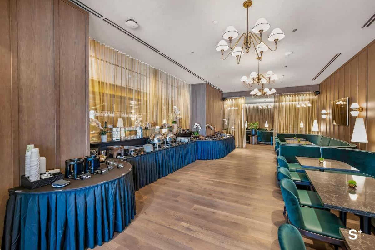 Appartamento Sky High Sleek In The Heart Of The *